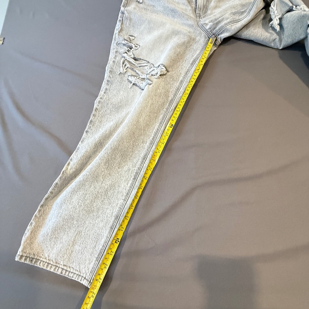 American Eagle 90s Straight Leg Jeans Size 10 Short High Rise Distressed - Picture 11 of 12